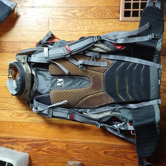 The North Face X Frame Flight Series Backpack - Picture 4 of 4